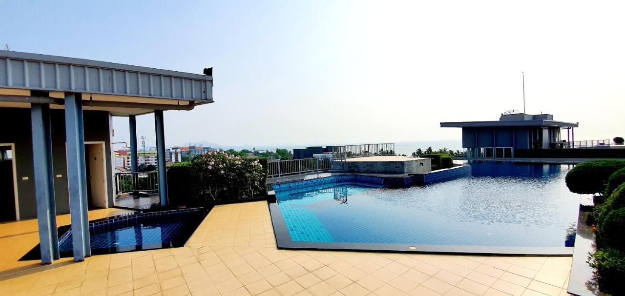 Cozy Near Beach 200M With Toproof Pool At Patio Bangsaen Exterior foto